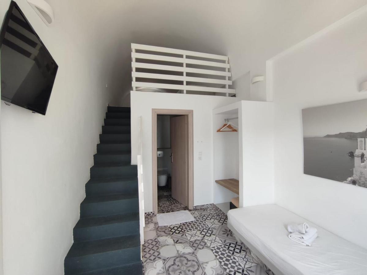 Апартаменты Fira Exo Katikies- Urban Fira Экстерьер фото